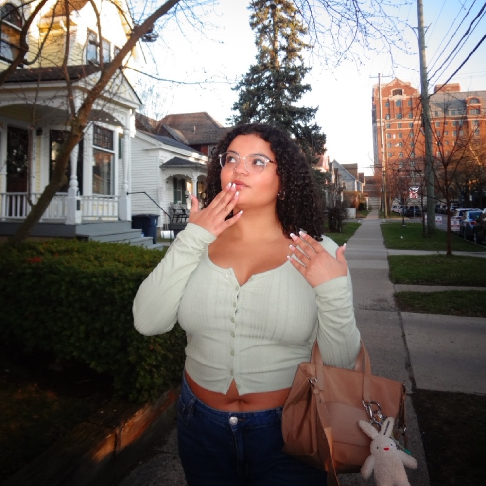 Meet your Posher, Karla